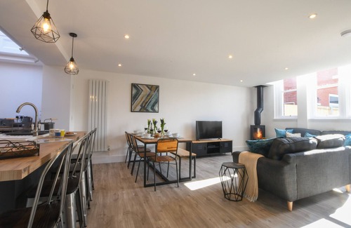 Leiston Cabaña | 7 OLD GRAMMAR SCHOOL, LEISTON, pet friendly, with a garden in Leiston