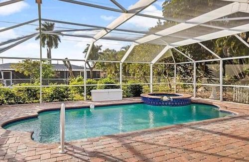 Caloosahatchee Casa | 7 Palms Pool House