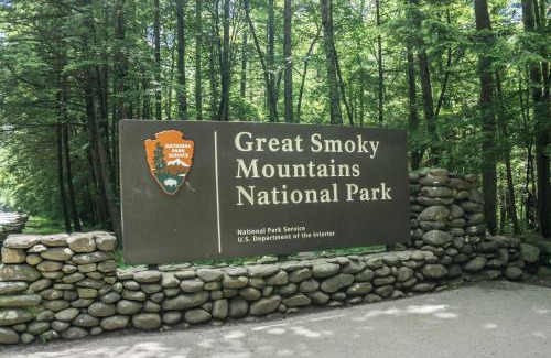 Sevierville Casa | 7 Peaks View by American Patriot Getaways