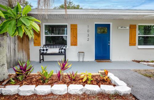 Largo Casa | 7 People 4 Beds - 8 mins to beach by car - 2 mins to downtown - MODERN