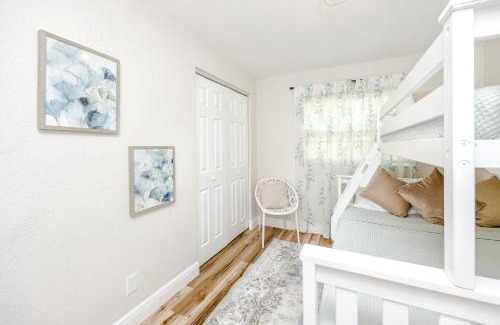 Largo Casa | 7 People 4 Beds - 8 mins to beach by car - 2 mins to downtown - MODERN
