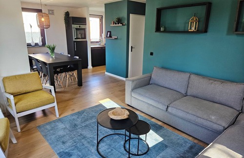 Ewijk Casa | 7 pers house -playground/room, fireplace, porch, close to lake & park facilities