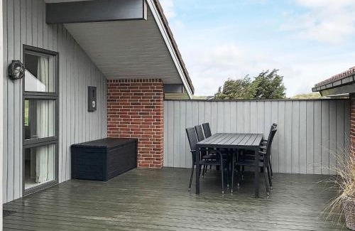 Hvorup Klit Casa | 7 person holiday home in Løkken-By Traum