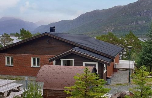 Bremanger Casa | 7 person holiday home in Svelgen