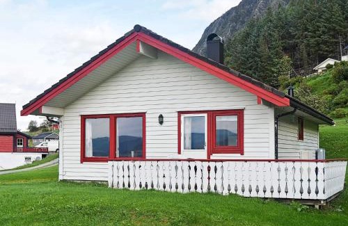 Silda Casa | 7 person holiday home in Selje-By Traum