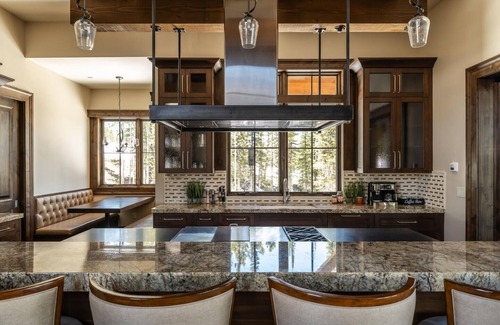 Big Sky Casa | 7 Renegade Rd (7-Bedroom Home) with Mountain view by Moonlight Basin Lodging