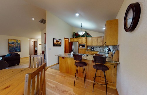 Deer Park Casa | 7 witchhazel | 3 BR / 2 BA, Sleeps 6