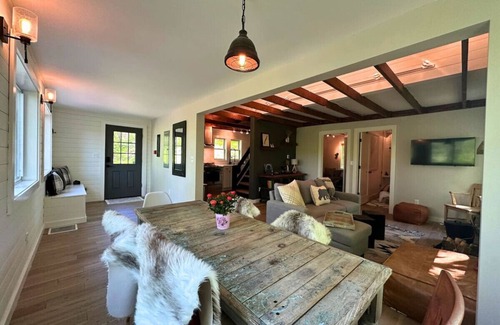 Greenwood Lake Casa | 7 ZEN Luxury Cabin in the Woods