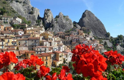 Castelmezzano Apartamento | 70 m² Apartamento ∙ 2 habitaciones ∙ 9 huéspedes