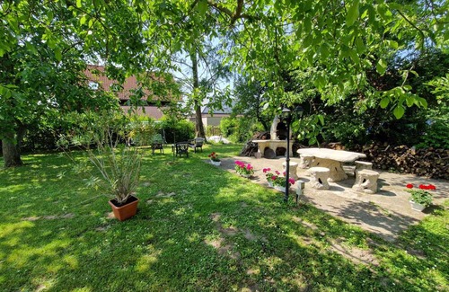 Balatonlelle Apartamento | 70 m² Apartamento ∙ 3 habitaciones ∙ 6 huéspedes