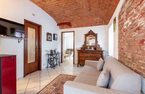 Castell'Alfero Apartamento | 70 m² Apartamento ∙ 1 habitación ∙ 4 huéspedes