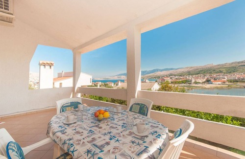 Pag Apartamento | 70 m² Apartamento ∙ 2 habitaciones ∙ 4 huéspedes