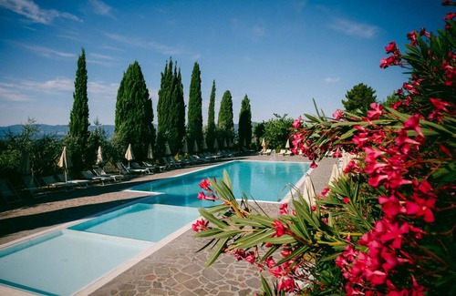 San Donato in Fronzano Apartamento | 70 m² Apartamento ∙ 2 habitaciones ∙ 4 huéspedes