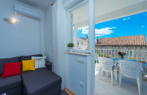 Pile Apartamento | 70 m² Apartamento ∙ 3 habitaciones ∙ 5 huéspedes