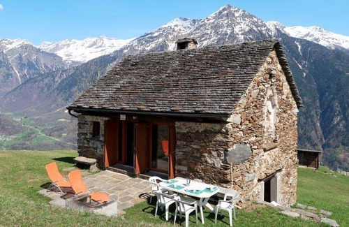 Acquarossa Casa | 70 m² Casa ∙ 2 habitaciones ∙ 6 personas