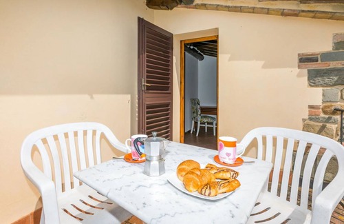 Scandicci Villa | 70 m² Villa ∙ 1 habitación ∙ 4 huéspedes