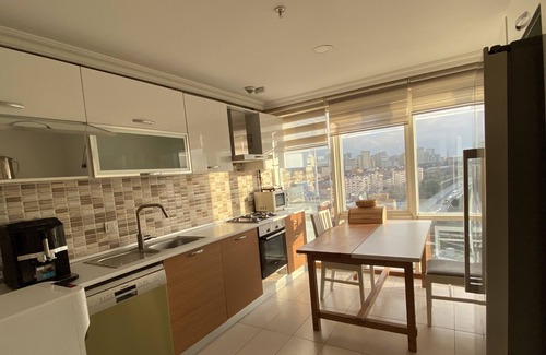 Bayrampasa Apartamento | Entire Penthouse duplex 3 Bedrooms fully furnished