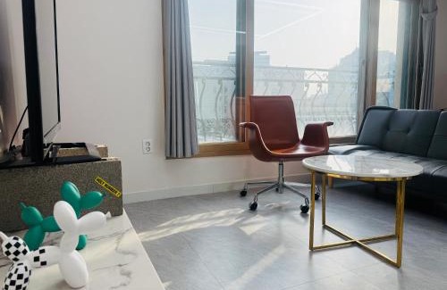 Seongsu Apartamento | 701, Seongsu Station Jungnangcheon Cherry Blossom Road Han River airport bus