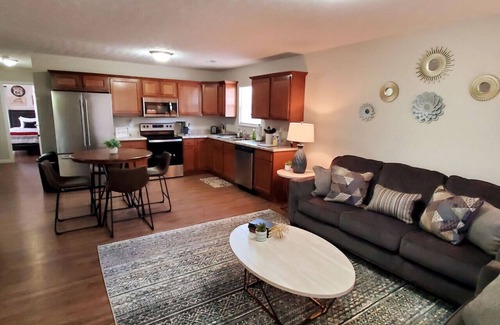 Middletown Casa | 704 diamond loop new listing
