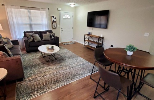 Middletown Casa | 704 diamond loop new listing