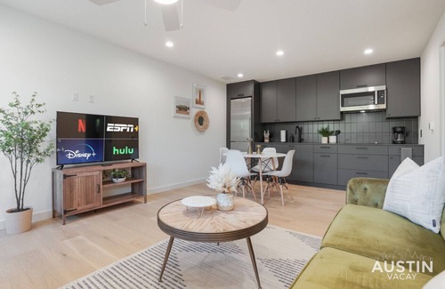 SoFi Casa | 704 Johanna #B xxxxx
