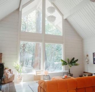 Nevada City Casa | 70s Retro Retreat Nevada City