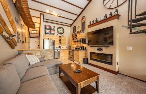 Thayerville Casa | 714H Studio Loft One Bath