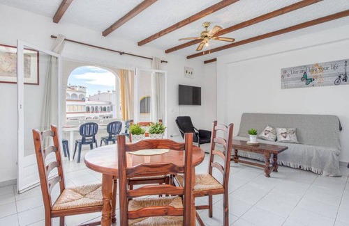 Empuriabrava Apartamento | 72 m² Apartamento ∙ 2 habitaciones ∙ 4 personas