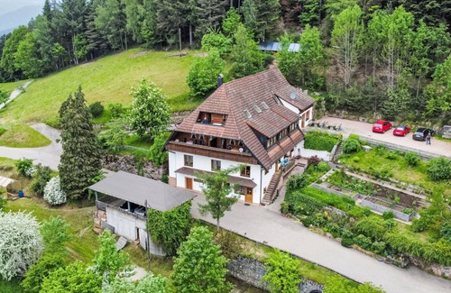 Schiltach Villa | 72 m² Villa ∙ 2 habitaciones ∙ 5 huéspedes