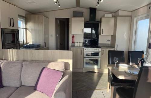 Pevensey Chalet De Esquí | 74 Bayside Cove Pevensey Bay Holiday Park
