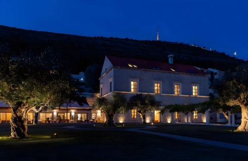 Gornji Kono Hotel | 74 m² Hotel ∙ 127 huéspedes