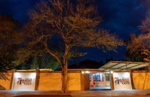 Potchefstroom Casa | 74 on retief Guesthouse