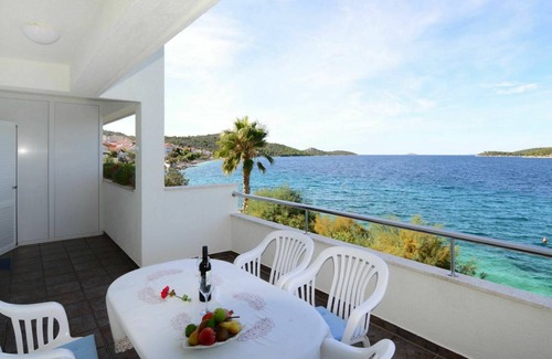 Razanj Apartamento | 75 m² Apartamento ∙ 2 habitaciones ∙ 6 personas