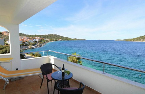 Razanj Apartamento | 75 m² Apartamento ∙ 2 habitaciones ∙ 6 personas