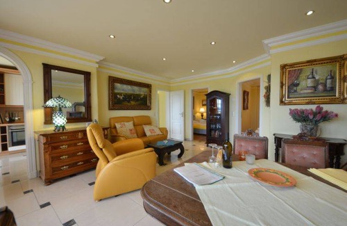 Gross Zicker Apartamento | 75 m² Apartamento ∙ 2 habitaciones ∙ 4 personas