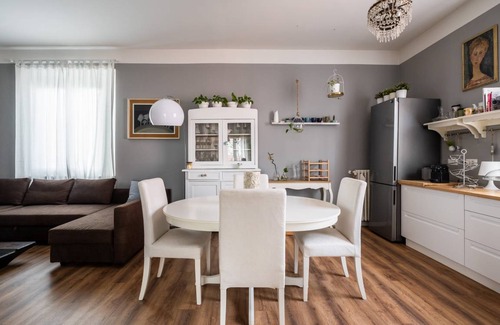Scandellara Apartamento | 75 m² Apartamento ∙ 1 habitación ∙ 4 huéspedes