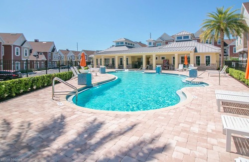 Crestwynd Bay Villa | 7520 SV Summerville - Luxury 4 Bed Villa with Spa