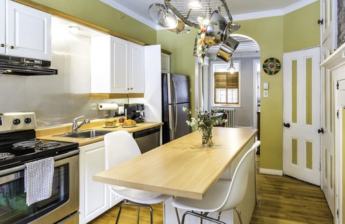 Saint-Jean-Baptiste Apartamento | 760 Deligny · Great apartment in perfect location