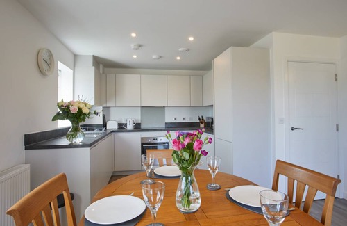 Gravesend Apartamento | 77 m² Apartamento ∙ 3 habitaciones ∙ 6 personas