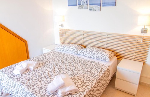 Old Town Casa | 77 Rooms