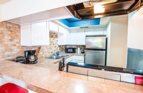 Casa Grande Condominio | 2 dormitorios y 2 baños condominio bien equipado con piscina en Casa Grande