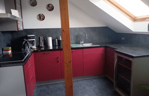 Euskirchen Apartamento | 78 sqm fully equipped apartment with large terrace in a quiet location