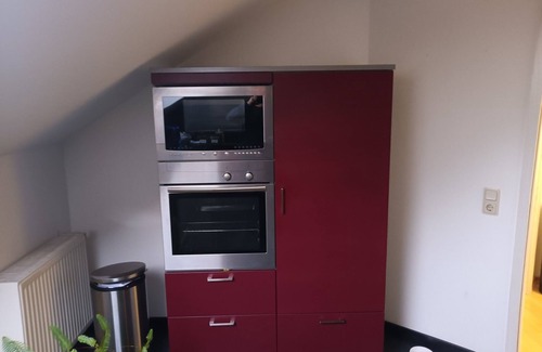 Euskirchen Apartamento | 78 sqm fully equipped apartment with large terrace in a quiet location