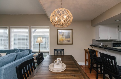 Ocean Ridge Casa | 786 Summerwind-Beautiful Townhome on Lagoon; Pool/Amenity Access Included