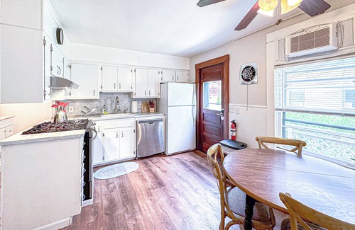 Norwich Apartamento | 79-1 3br apartment