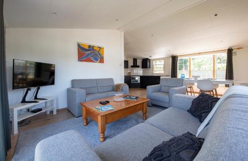 Oisterwijk Chalet De Esquí | 79, Ruime chalet aan de Kampina