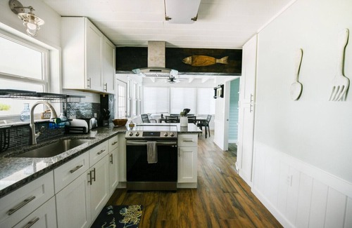 Englewood Casa | 7BR, 3BA, Sleeps 17 near Englewood Beach, Manasota Key