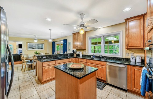 Mineral Casa | 7BR Lakefront Lake Anna Blue Sails - Waterfront