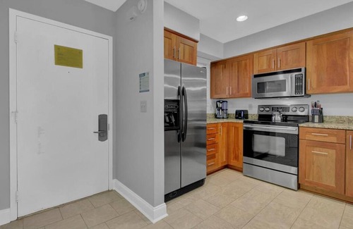 Isle of Palms Apartamento | 7C Mariners Walk by AvantStay | Beautiful Porch, Easy Access to Pool + Beach