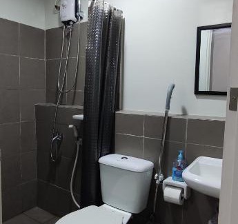 Bacolod Apartamento | 7D Majorca Camella Manors Condo